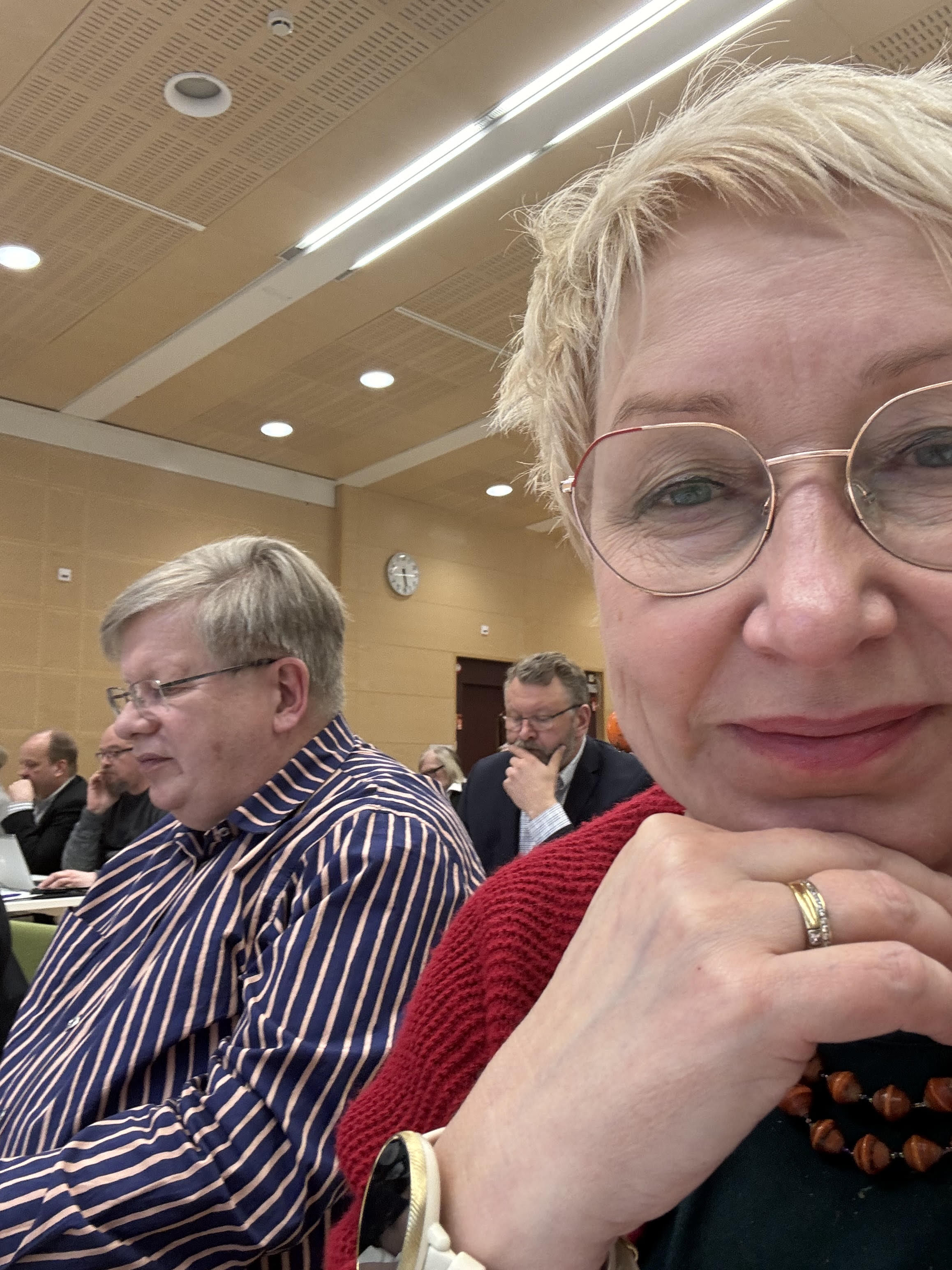 Maria Kaisa Aula ja Jouko Nykänen aluevaltuustossa